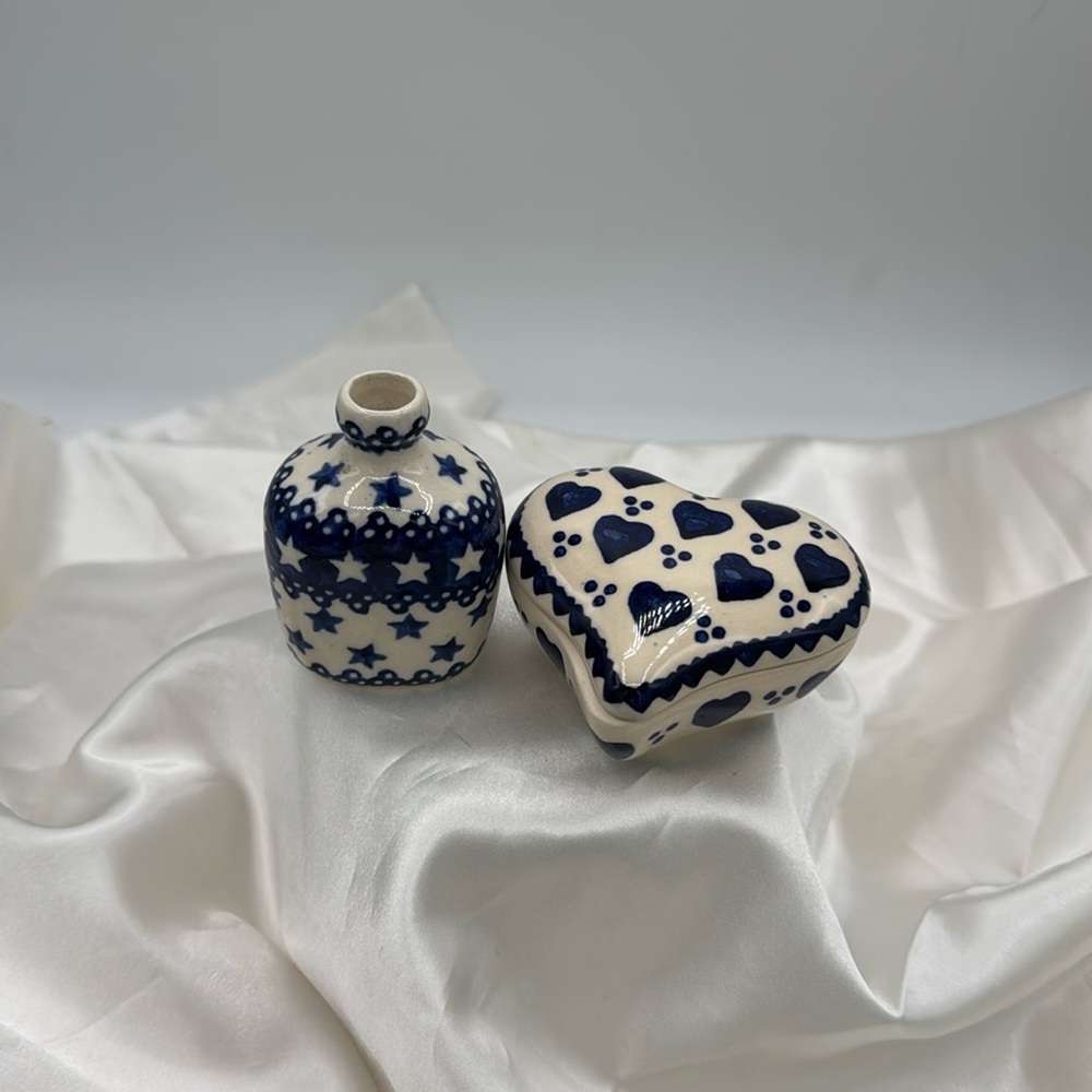 Vintage WIZA TRINKET/Ring Box with Hearts & Small Jug with Stars. Polish Pottery